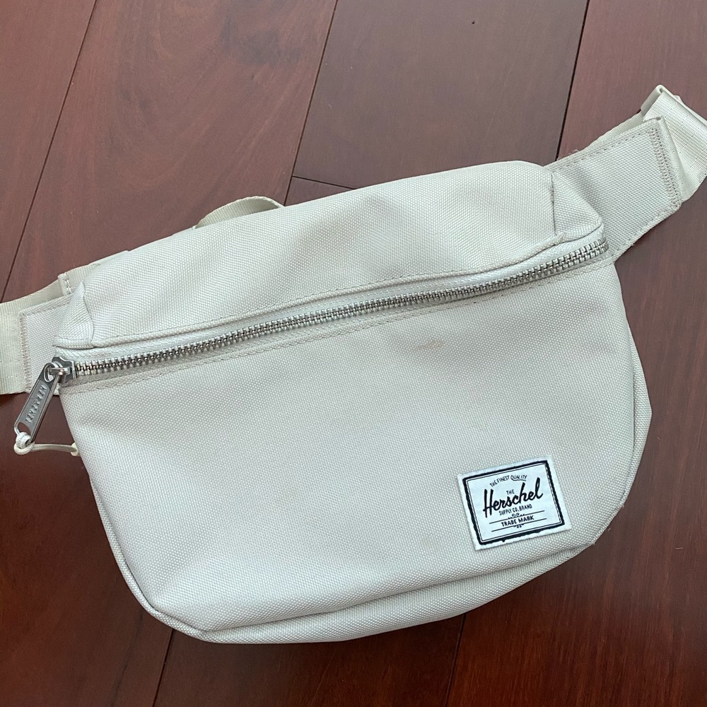 🍬 Hershel fanny pack 🍬